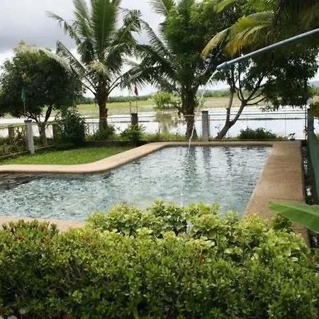 Pantropi-Coco Farm Hotel Calapan Exterior foto